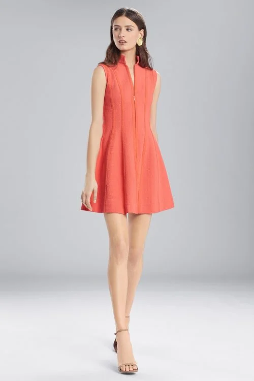 Black sexy dresses for a classic and sophisticated lookTextured Cotton Sleeveless Dress Black sexy dresses for a classic and sophisticated lookTextured Cotton Sleeveless Dress