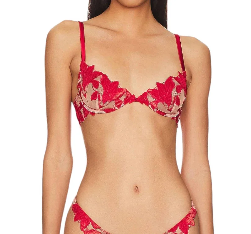 Women's Thermal Lingerie for Cold WeatherVelvet Lily Embroidery Bra In Red