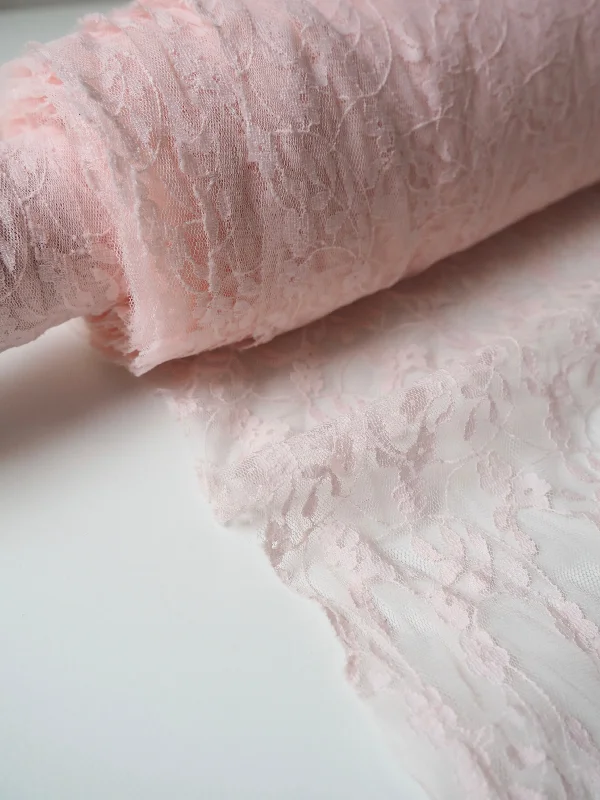 Plus Size Lace Lingerie for WomenPink Trailing Flower Lace