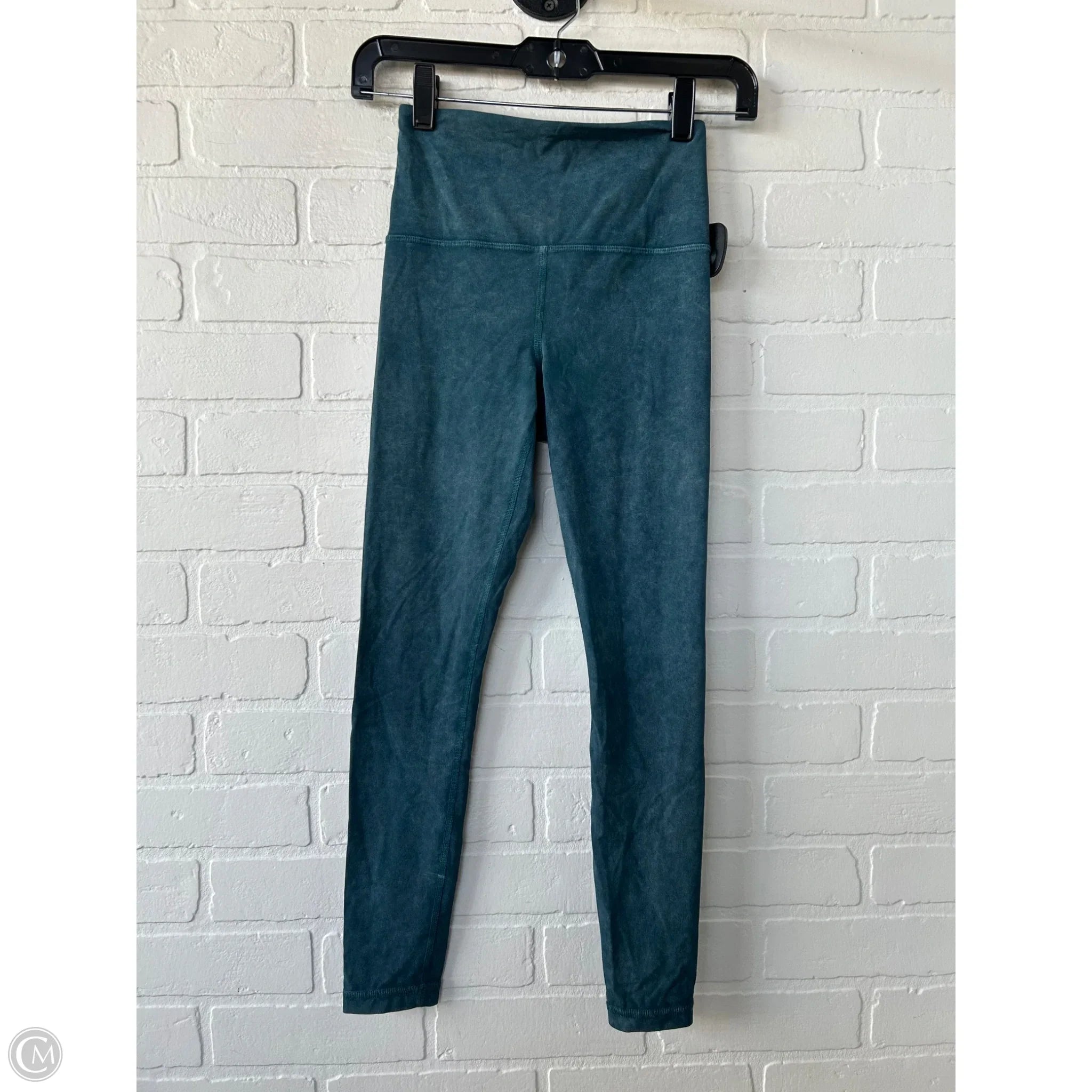 Women's leather - look tight trousers Athletic Leggings By Athleta In Green, Size: 0 Women's leather - look tight trousers Athletic Leggings By Athleta In Green, Size: 0