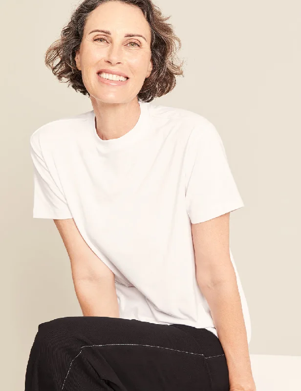 Women's trendy t shirt Women's Classic Crew Neck T-Shirt - White