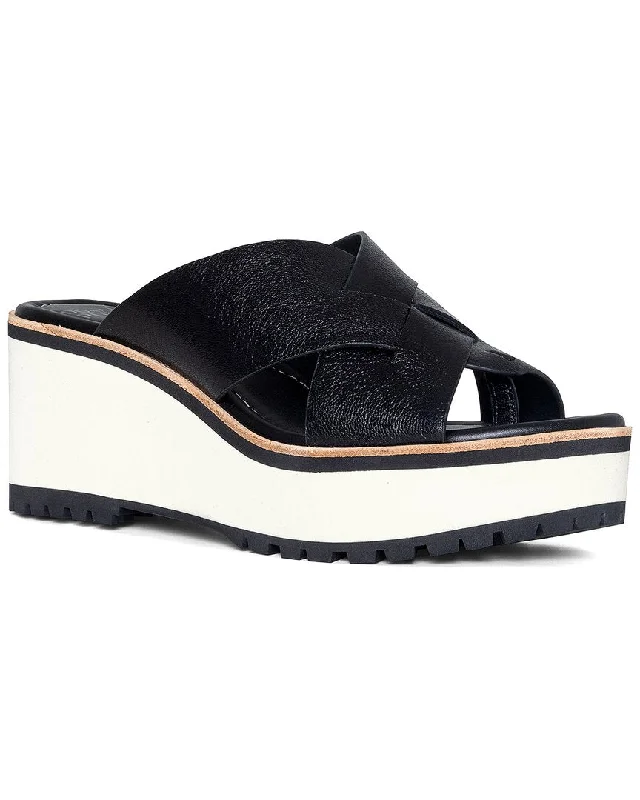 Donald Pliner Beaumont Leather Sandal