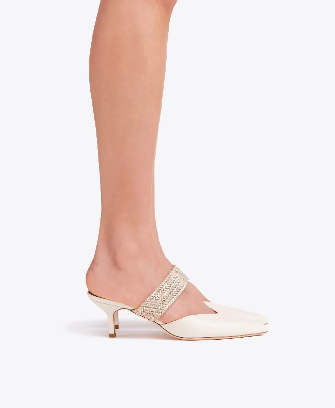 Maisie 45 - Cream Leather Kitten Heel