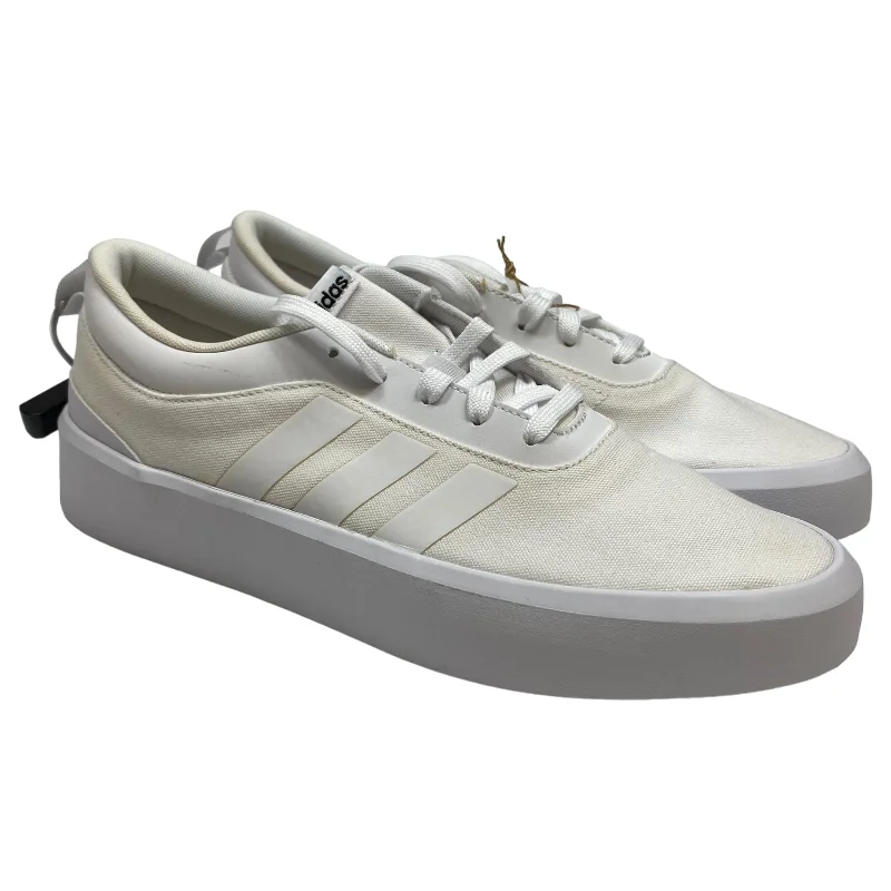 Shoes Sneakers By Adidas In White, Size: 10