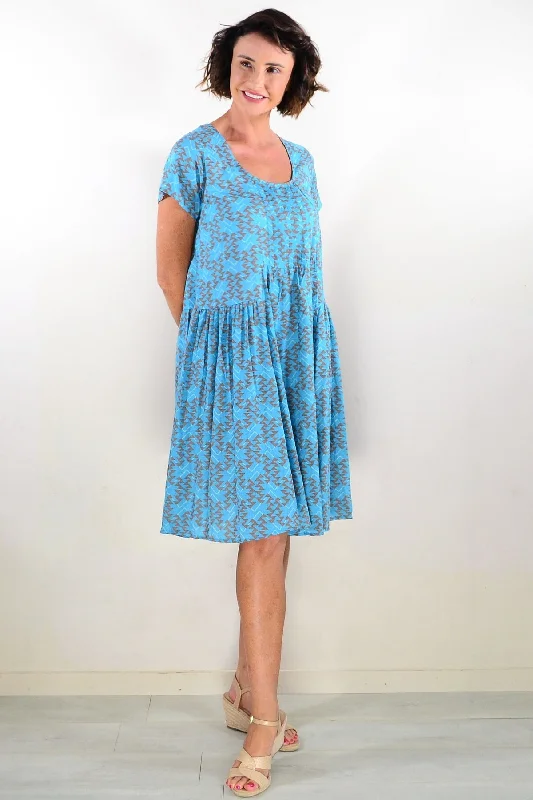 Aqua Triangles Pintuck Pleats Tunic Dress