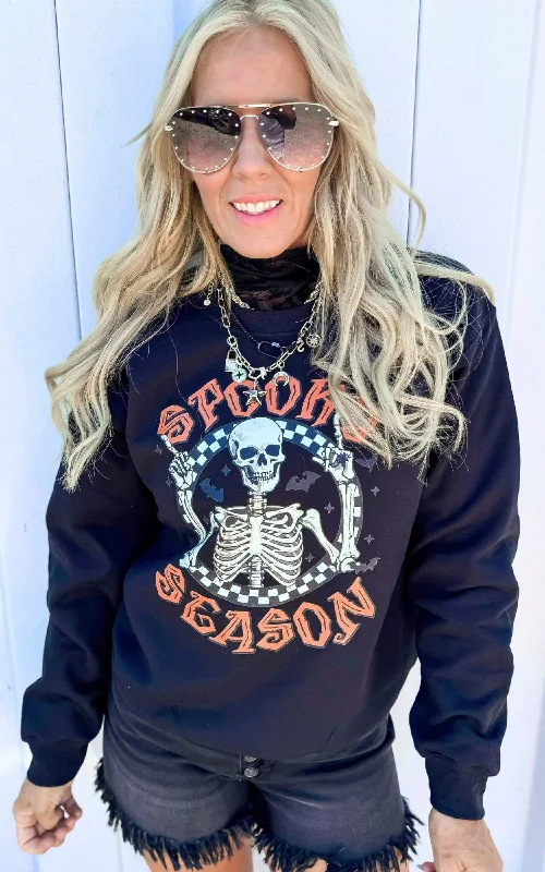 Spooky Season Graphic Crewneck Sweatshirt