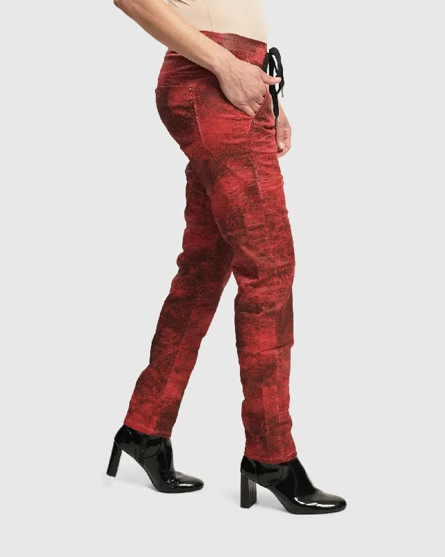 Iconic Jeans Desires, Red