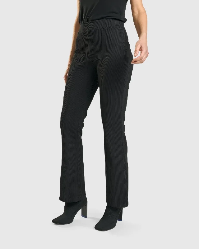 Kick Flare Curator Pants, Black