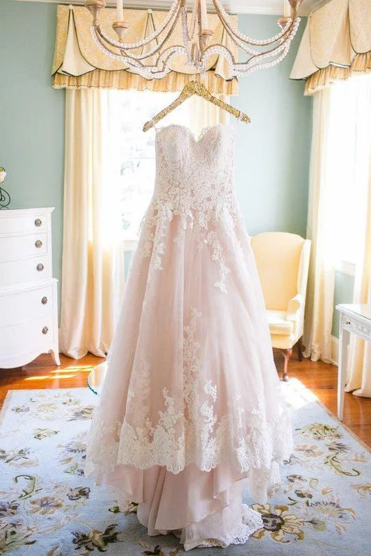 Light Pink Sweetheart Wedding Gown Tulle Beach Wedding Dress Lace Appliqued Bridal Dress N129