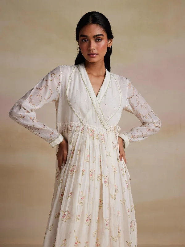 Mermaid - Style Women Dress with a Fitted Silhouette for Special Occasions Evergreen Angarakha Wrap Dress