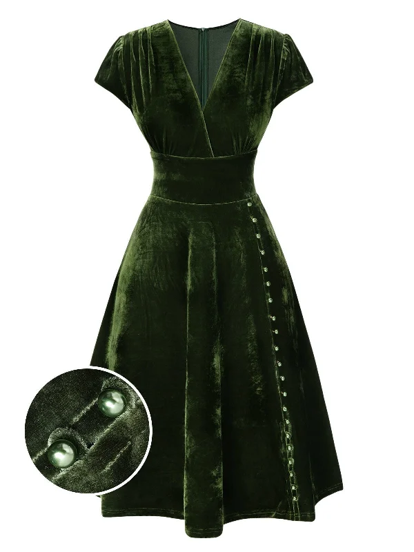 Plus Size Women Dress with a Flattering A - Line Cut for Comfort and Style Green 1940s Deep V-Neck Pearl Velvet Dress