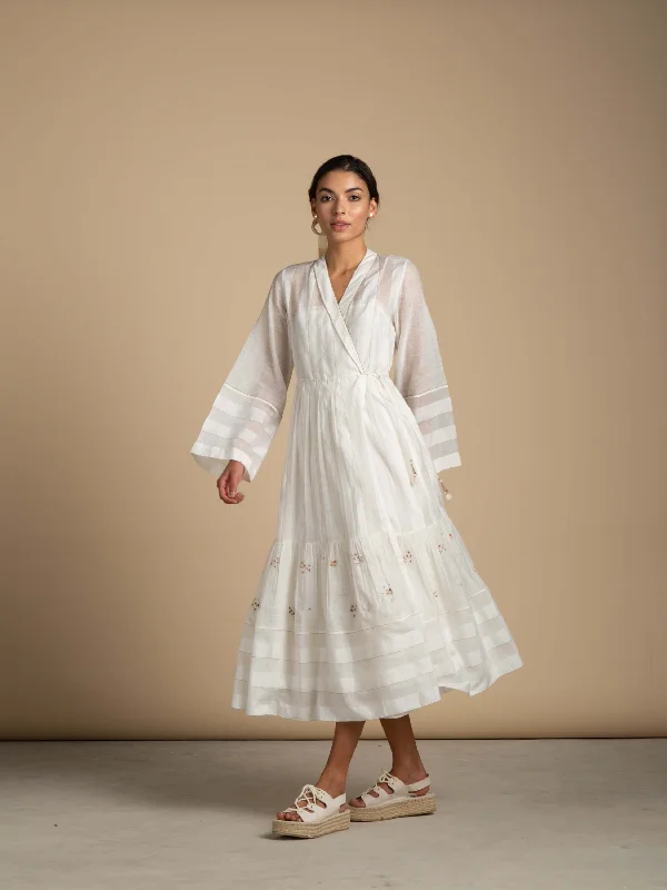 Halter Neck Women Dress to Show Off the Shoulders and Neckline Heirloom Wrap Maxi Dress