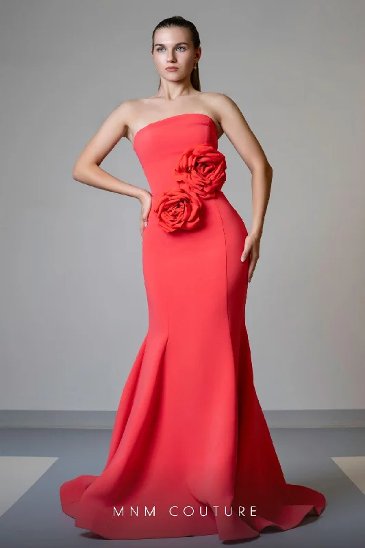Mermaid - Style Women Dress with a Fitted Silhouette for Special Occasions MNM Couture V07548