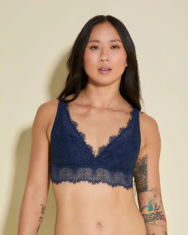 Women's balconette bras with lace trimWomen's balconette bras with lace trimPetite Brassière Plongeante Women's balconette bras with lace trimWomen's balconette bras with lace trimPetite Brassière Plongeante