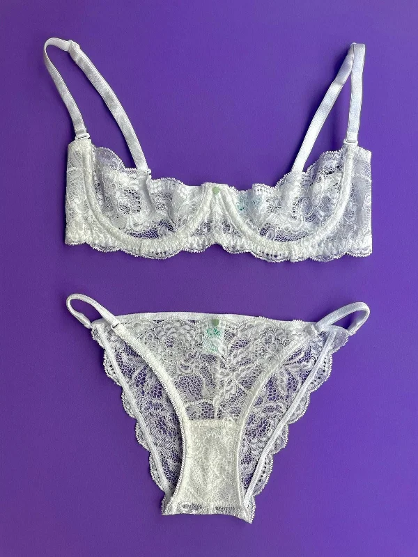 Women's floral - patterned brasWomen's floral - patterned brasClo: Fortuna Abierto Half Cup Bra - White Women's floral - patterned brasWomen's floral - patterned brasClo: Fortuna Abierto Half Cup Bra - White