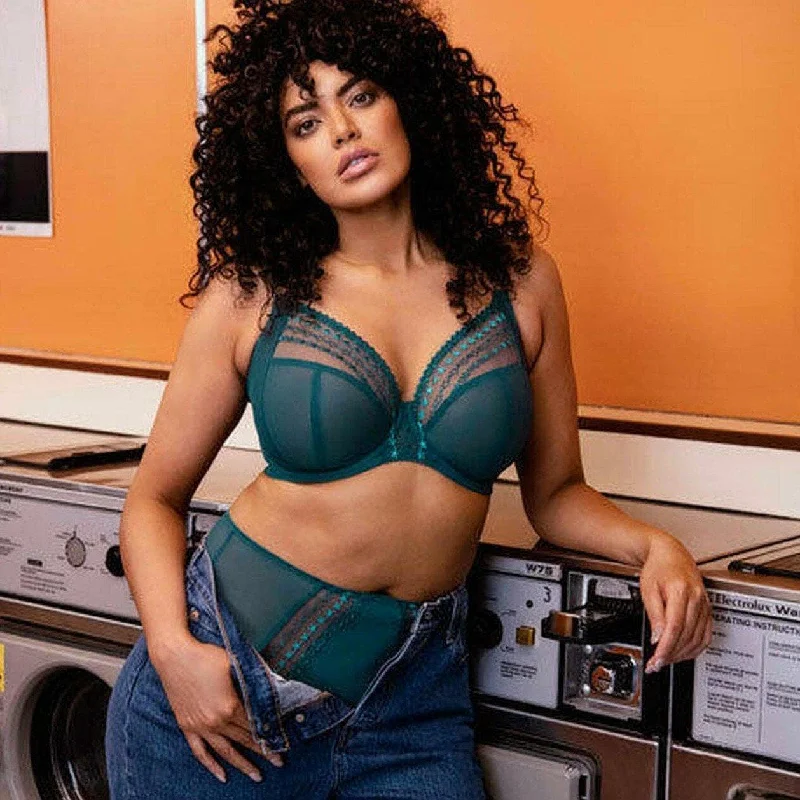 Women's bras with moisture - wicking propertiesWomen's bras with moisture - wicking propertiesElomi Matilda UW Plunge Bra in Blue Star EL8900 Women's bras with moisture - wicking propertiesWomen's bras with moisture - wicking propertiesElomi Matilda UW Plunge Bra in Blue Star EL8900