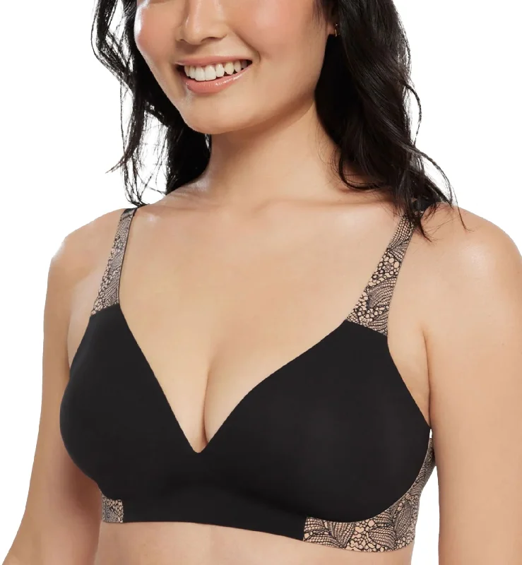Seamless bras for a smooth and invisible look under clothes Evelyn & Bobbie Starlette Plunge Bralette (1842) - Black Lace Seamless bras for a smooth and invisible look under clothes Evelyn & Bobbie Starlette Plunge Bralette (1842) - Black Lace
