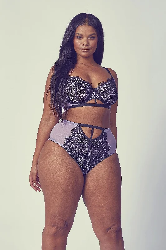 Women's padded bras for a more rounded shapeWomen's padded bras for a more rounded shapeMyra Lilac Contrast Lace bra Women's padded bras for a more rounded shapeWomen's padded bras for a more rounded shapeMyra Lilac Contrast Lace bra