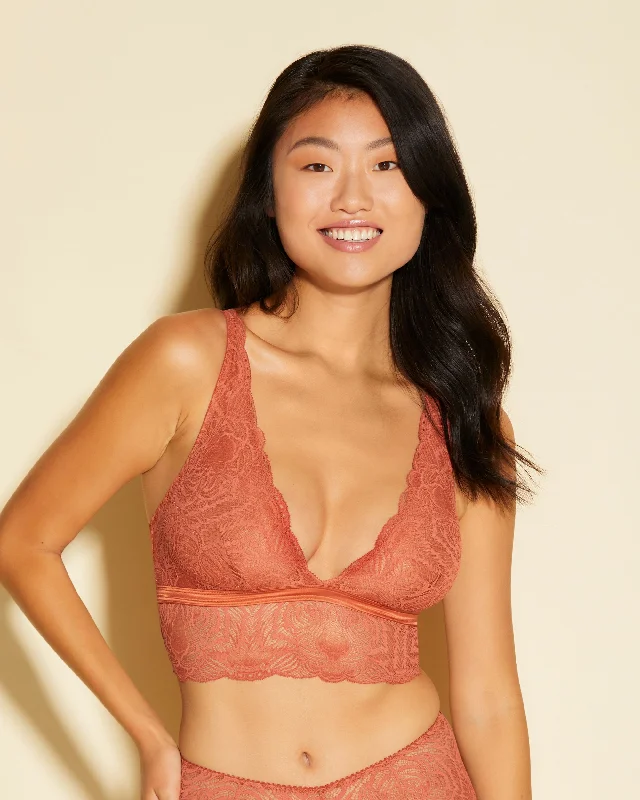 Women's bras with a lace overlayWomen's bras with a lace overlayGroße Triangel-Bralette Women's bras with a lace overlayWomen's bras with a lace overlayGroße Triangel-Bralette