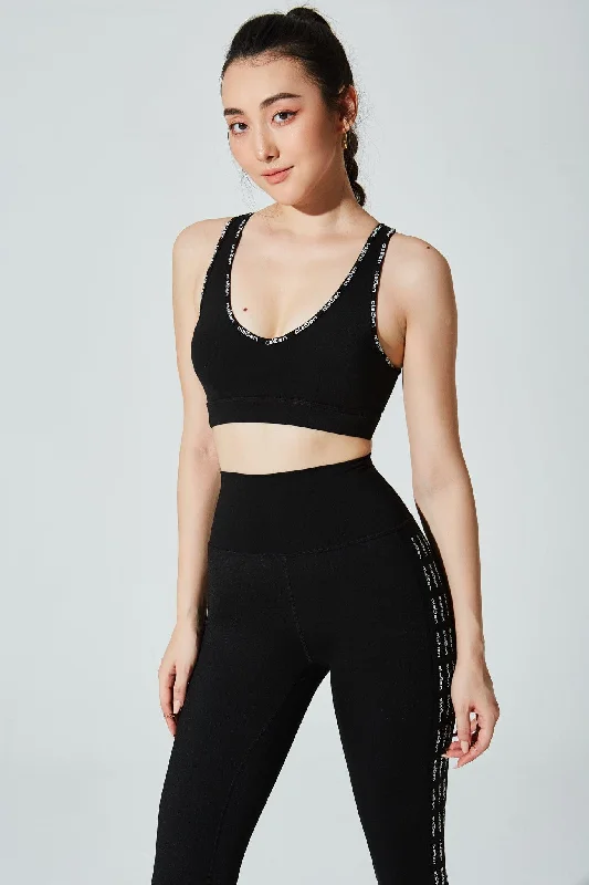 Women's bralettes with a soft, seamless styleWomen's bralettes with a soft, seamless styleMahea Bra - Black Women's bralettes with a soft, seamless styleWomen's bralettes with a soft, seamless styleMahea Bra - Black