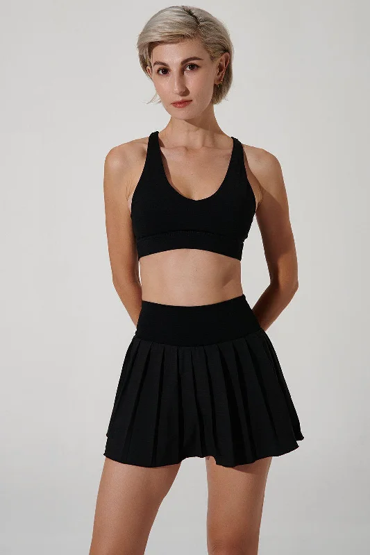 Women's bralettes with a soft, seamless styleWomen's bralettes with a soft, seamless styleMarié Tennis Top - Black