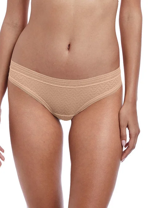 Women's unpadded bras for a natural lookWomen's unpadded bras for a natural lookWacoal Aphrodite Tanga, Powder Women's unpadded bras for a natural lookWomen's unpadded bras for a natural lookWacoal Aphrodite Tanga, Powder