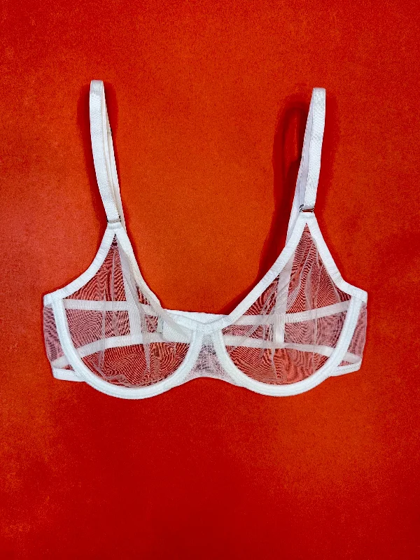 Women's Calvin Klein bras for different cup sizesWomen's Calvin Klein bras for different cup sizesYasmine Eslami: Jeanne Mesh Underwire Bra - Blanc Women's Calvin Klein bras for different cup sizesWomen's Calvin Klein bras for different cup sizesYasmine Eslami: Jeanne Mesh Underwire Bra - Blanc