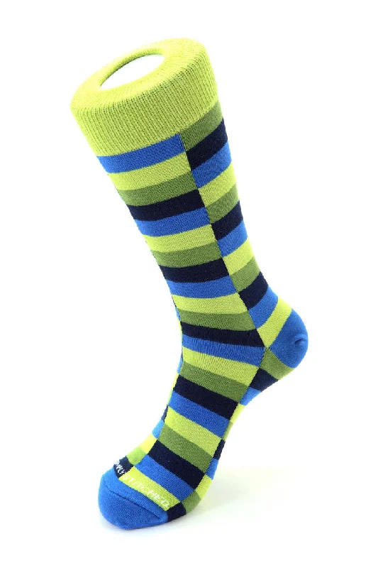 Women's argyle - patterned thigh - high socksBox Plaid Sock