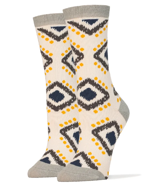 Women's cable - knit ankle socks for a cozy styleFrosty Time