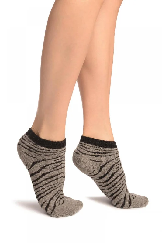 Women's non - slip socks for safetyGrey Zebra Angora Footies Socks