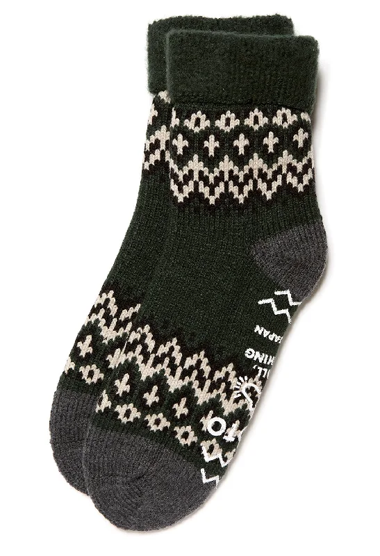 Women's over - the - calf socks with a stripe designROTOTO Comfy Room Nordic Socks - Dark Green