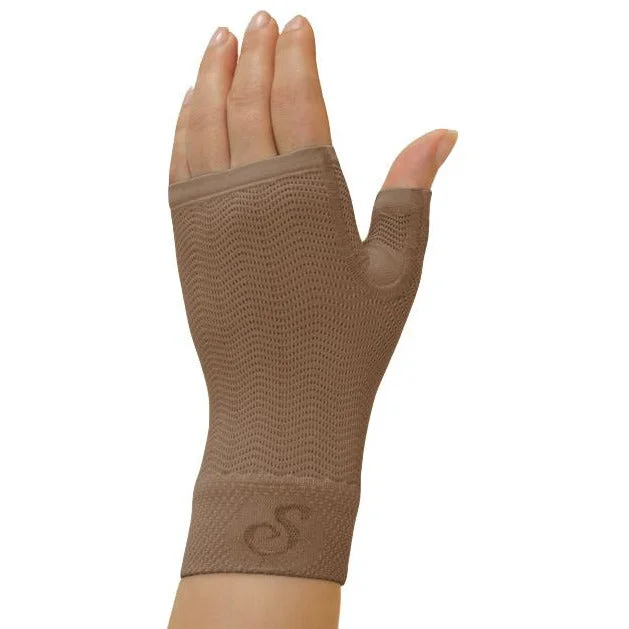 Women's no - show socks with a floral motifSolidea Active Massage Compression Gauntlet 25-32 mmHg Women's no - show socks with a floral motifSolidea Active Massage Compression Gauntlet 25-32 mmHg