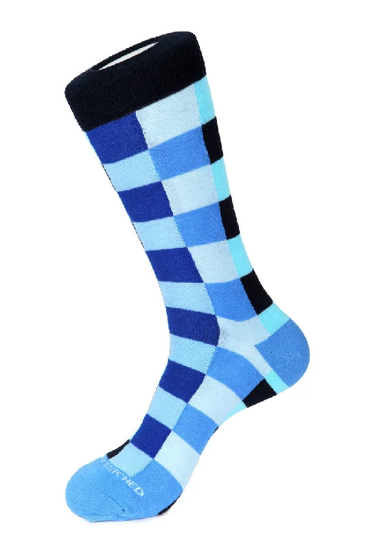 Women's thigh - high socks in a fishnet pattern3 Column Box Sock