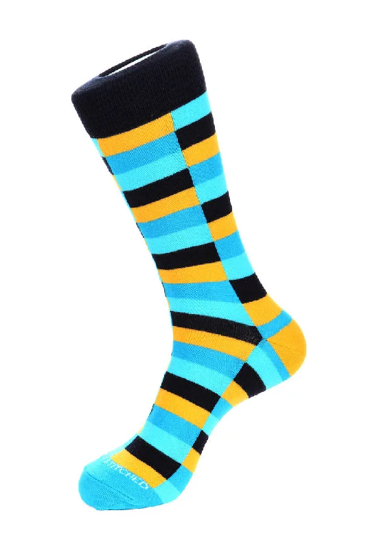 Women's crew socks with a polka - dot printBox Plaid Sock
