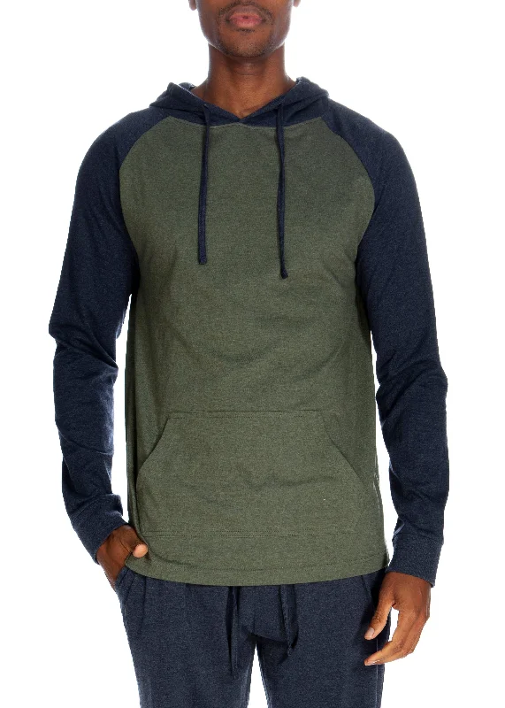Women's over - the - calf socks with a stripe designPullover Raglan Hoodie - Cotrasted Sleeves Women's over - the - calf socks with a stripe designPullover Raglan Hoodie - Cotrasted Sleeves