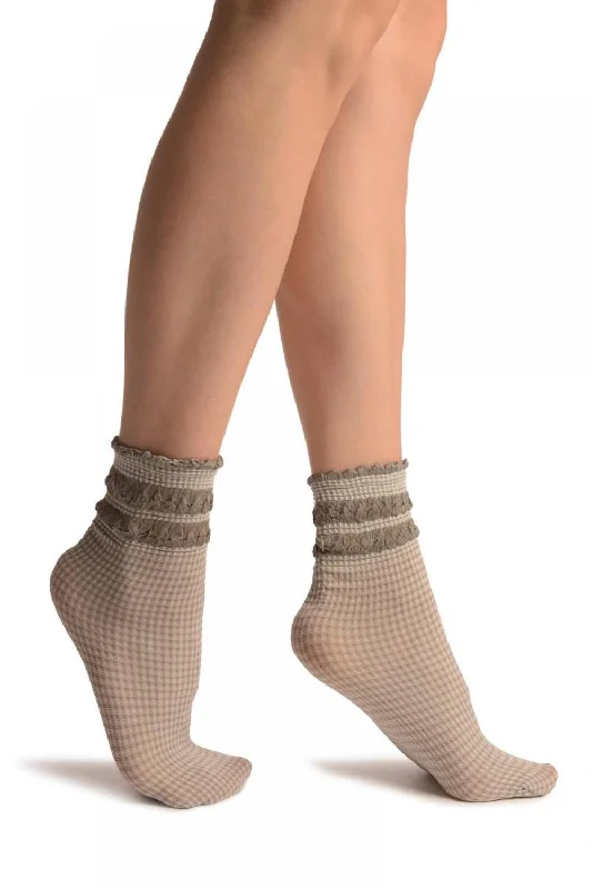 Women's sheer over - the - knee socks for a sexy appealWhite & Grey Checkered And Silky Comfort Top Ankle High Socks Women's sheer over - the - knee socks for a sexy appealWhite & Grey Checkered And Silky Comfort Top Ankle High Socks