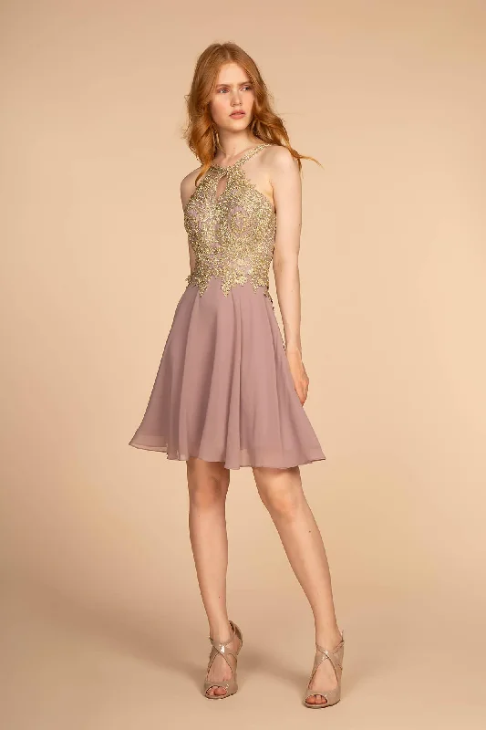 Maxi dresses with a belted empire waist for a more defined and flattering silhouette Halter Short Prom Dress Homecoming Sale