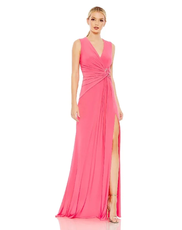 Maxi dresses with embroidered floral motifs for a unique design Mac Duggal 70155 Long Sleeveless Formal Gown Maxi dresses with embroidered floral motifs for a unique design Mac Duggal 70155 Long Sleeveless Formal Gown