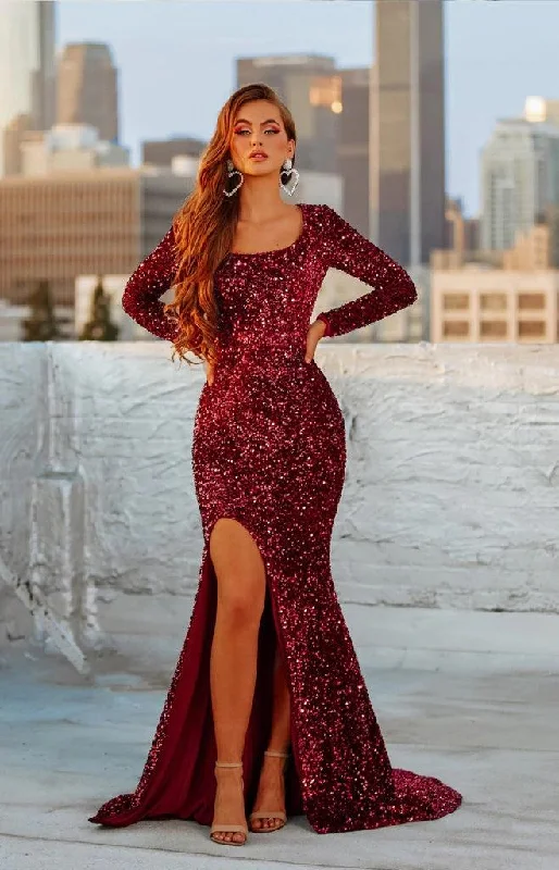 Metallic maxi dresses for a glamorous New Year's Eve party Portia And Scarlett 21031 Long Sleeve Formal Gown Metallic maxi dresses for a glamorous New Year's Eve party Portia And Scarlett 21031 Long Sleeve Formal Gown