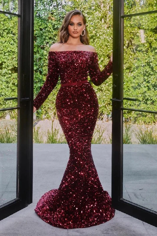 Maxi dresses with side slits for a touch of allure Portia And Scarlett 21032 Prom Long Fitted Gown Maxi dresses with side slits for a touch of allure Portia And Scarlett 21032 Prom Long Fitted Gown